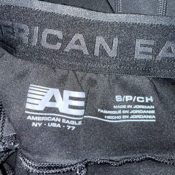 American Eagle Outfitters Classic Black Joggers - Picture 3 of 5